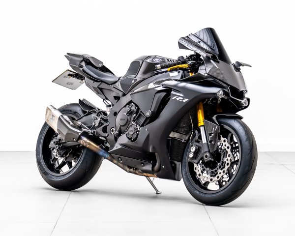 Win This Yamaha R1!