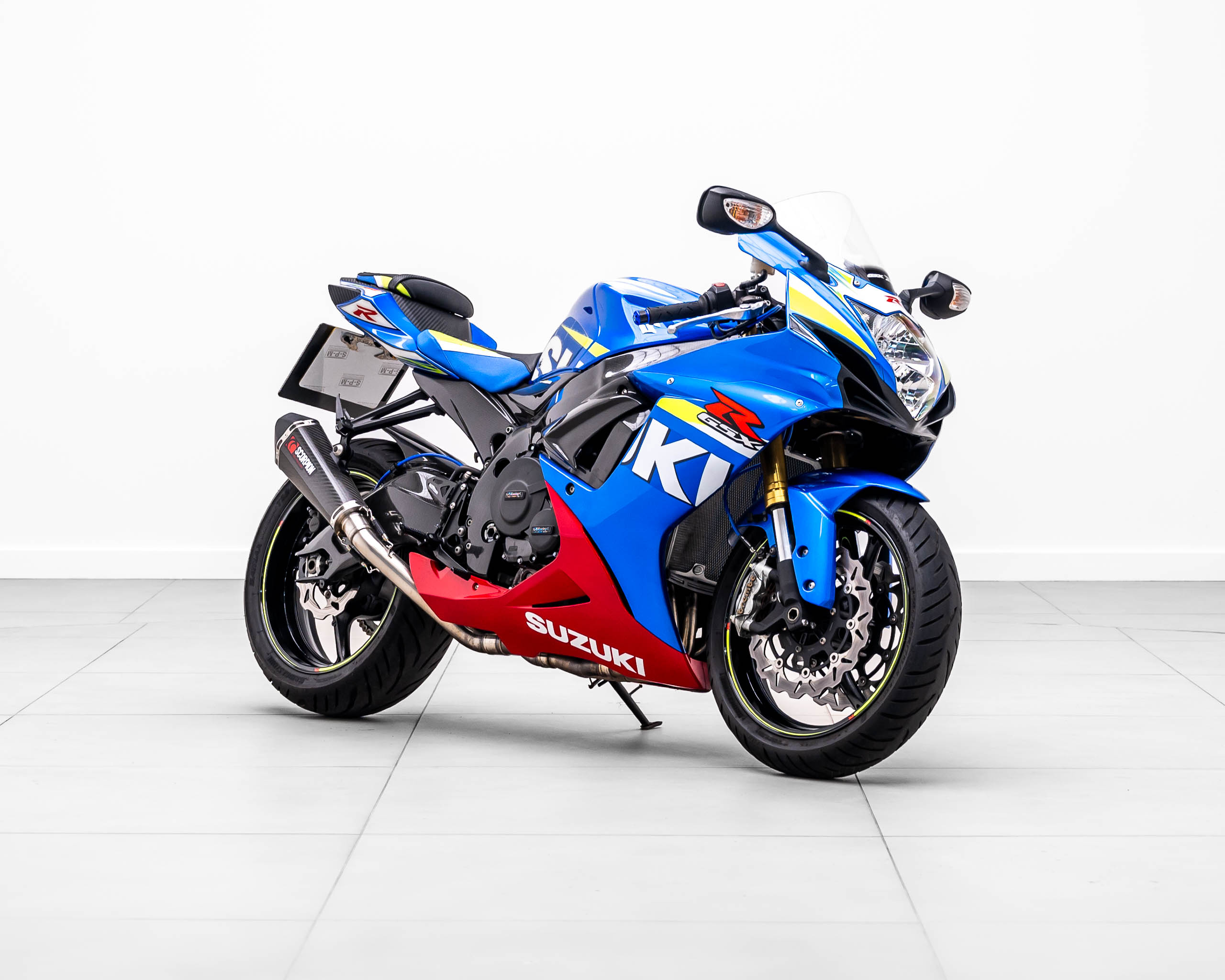 Win This Suzuki GSXR 750 + £500 Cash! - 7days Performance