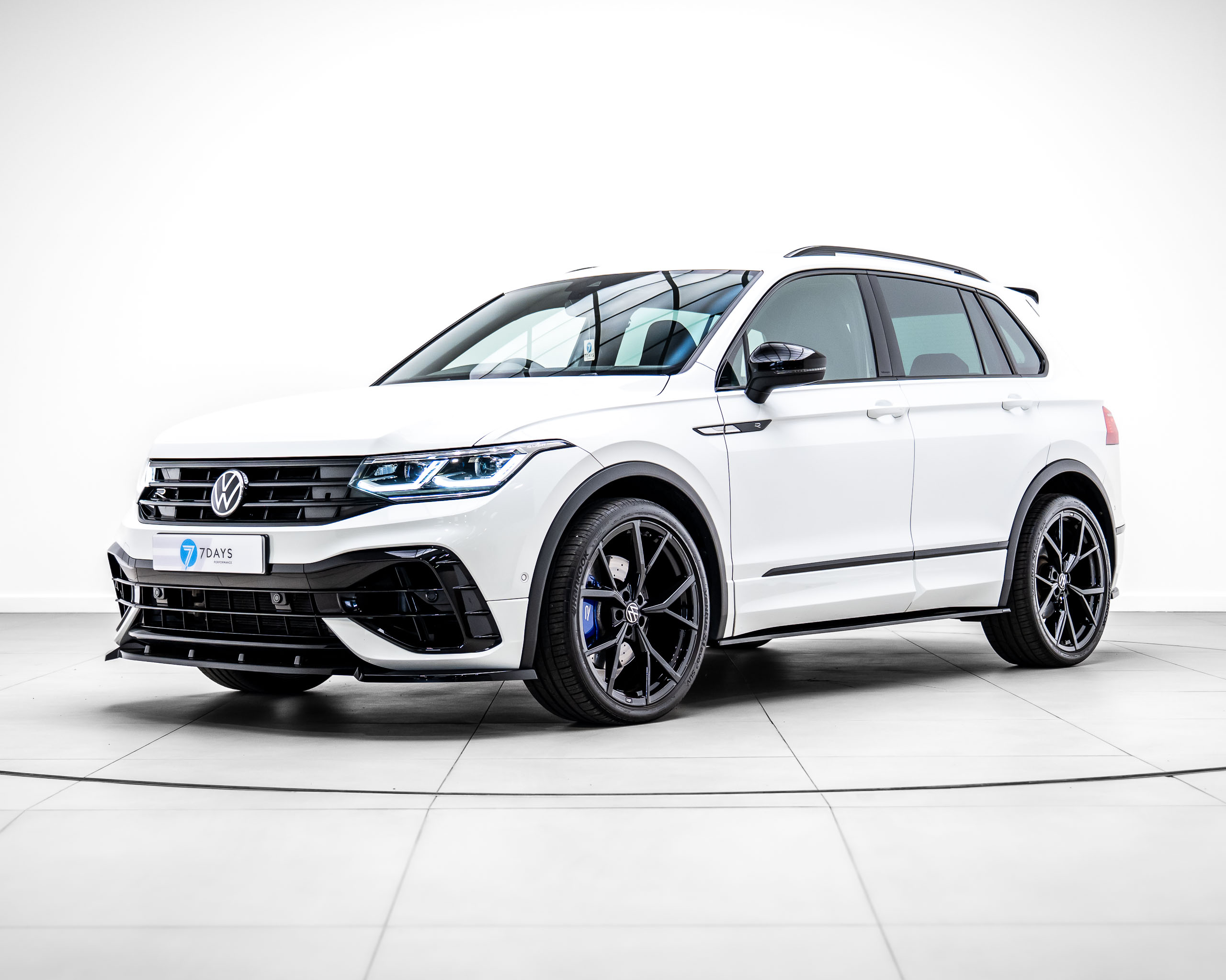Win This Volkswagen Tiguan R + £5,000 Cash!