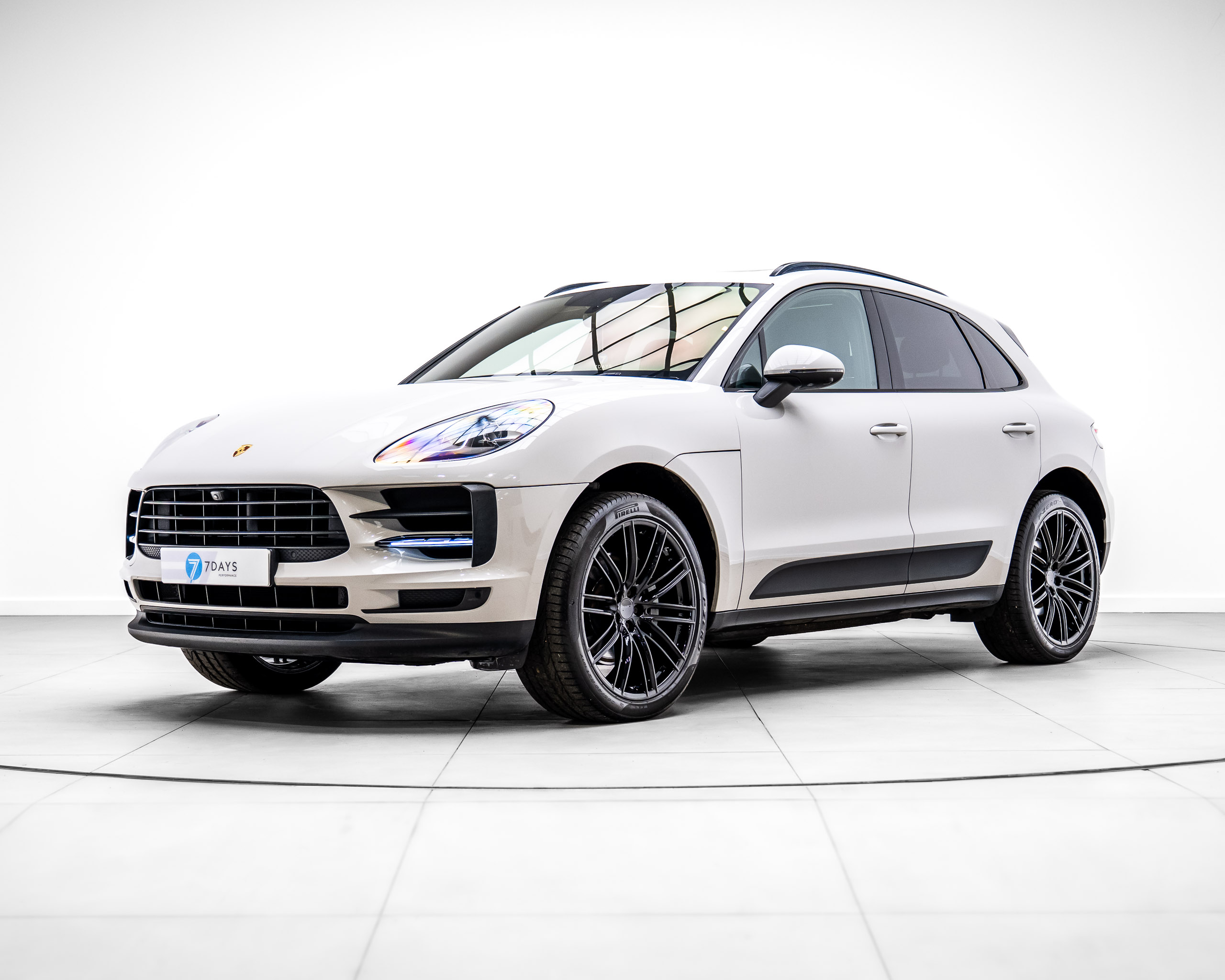 Win This Porsche Macan S + £2,000 Cash!