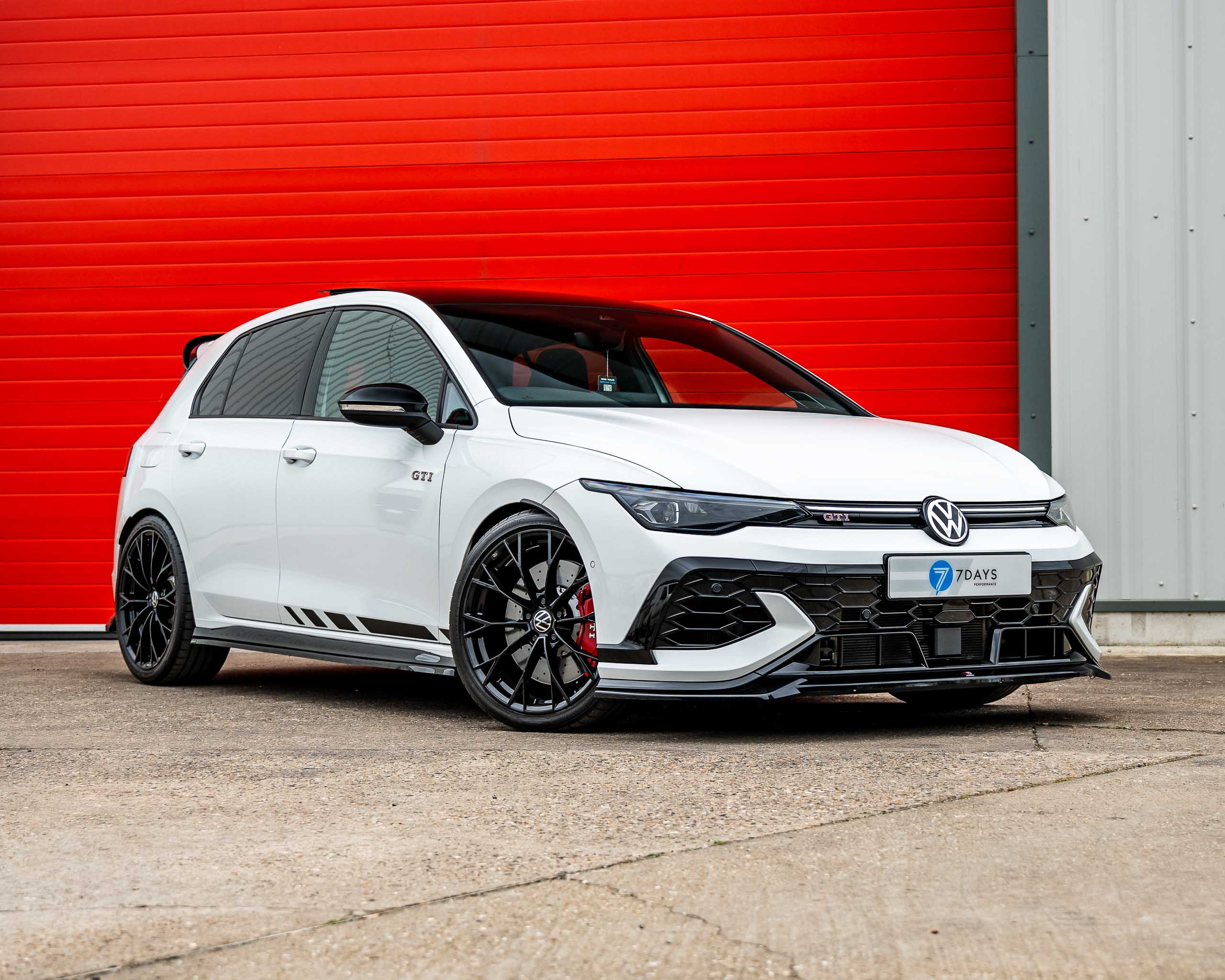 Win This 2025 Volkswagen Golf GTI Clubsport + £2,000 Cash!