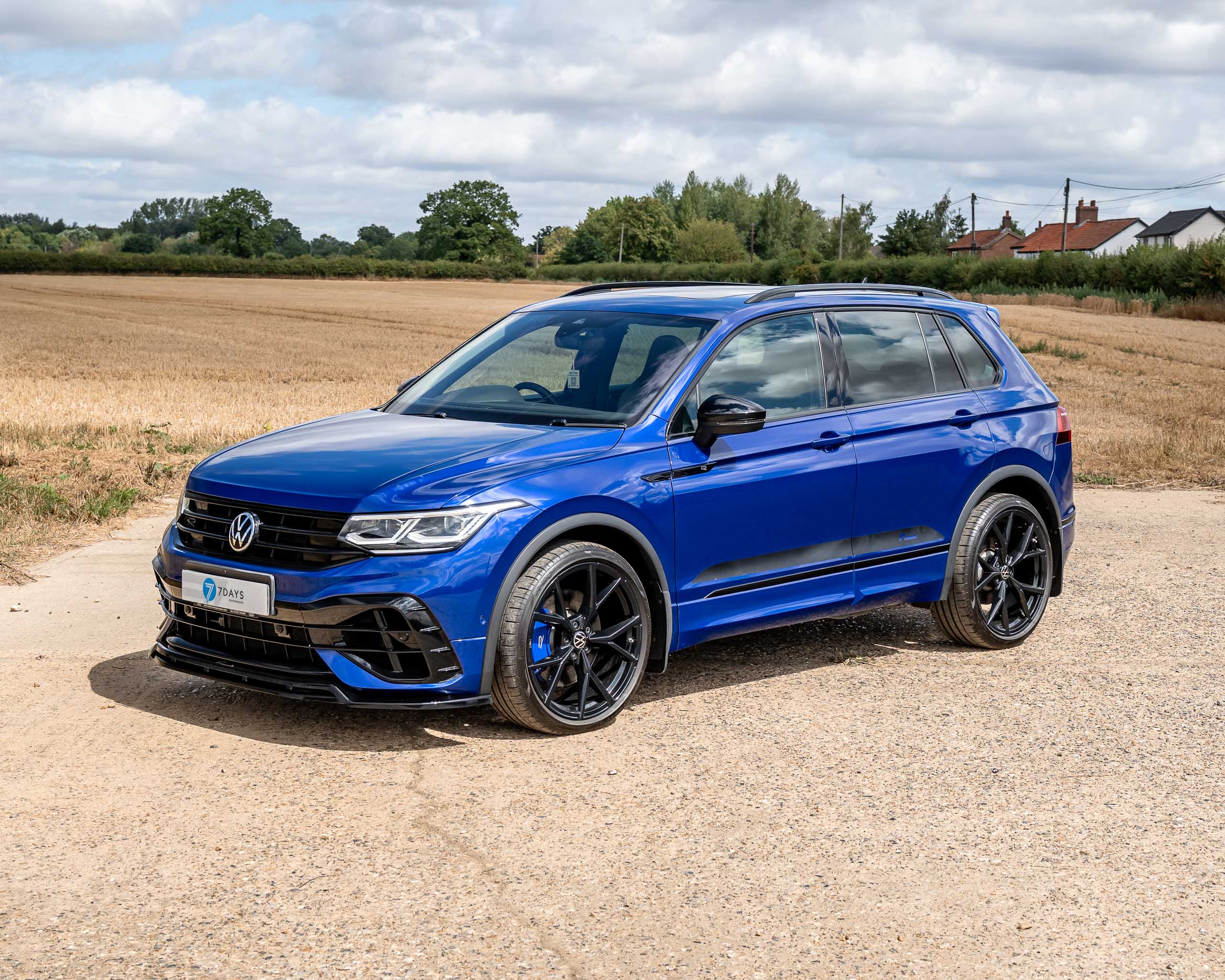 Win This Volkswagen Tiguan R + £2,000 Cash!